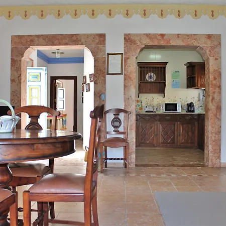 安娜马格里达海滩度假屋 *