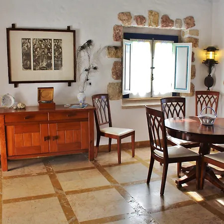 安娜马格里达海滩度假屋 *